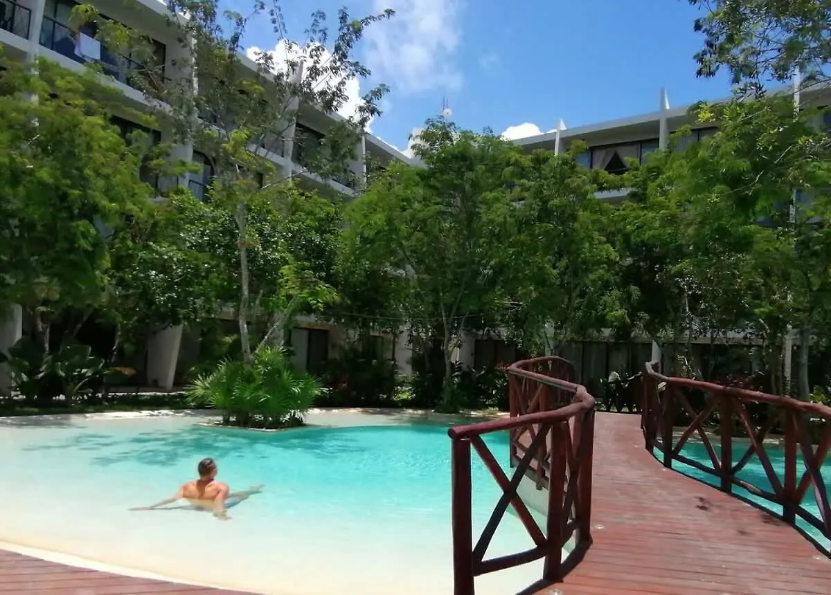 Tulum Home Office Studio King Bed With Fast Wifi Gym Yoga Laundry Pools And Lift Holiday home
